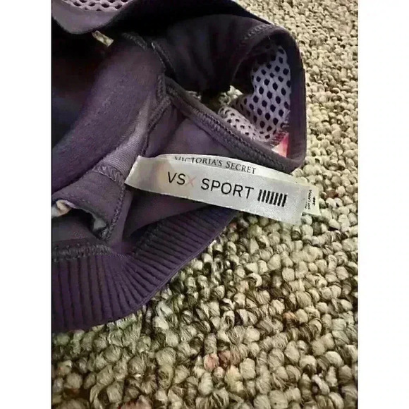 Lot of 2 VSX Sports Bra - Picture 8 of 9